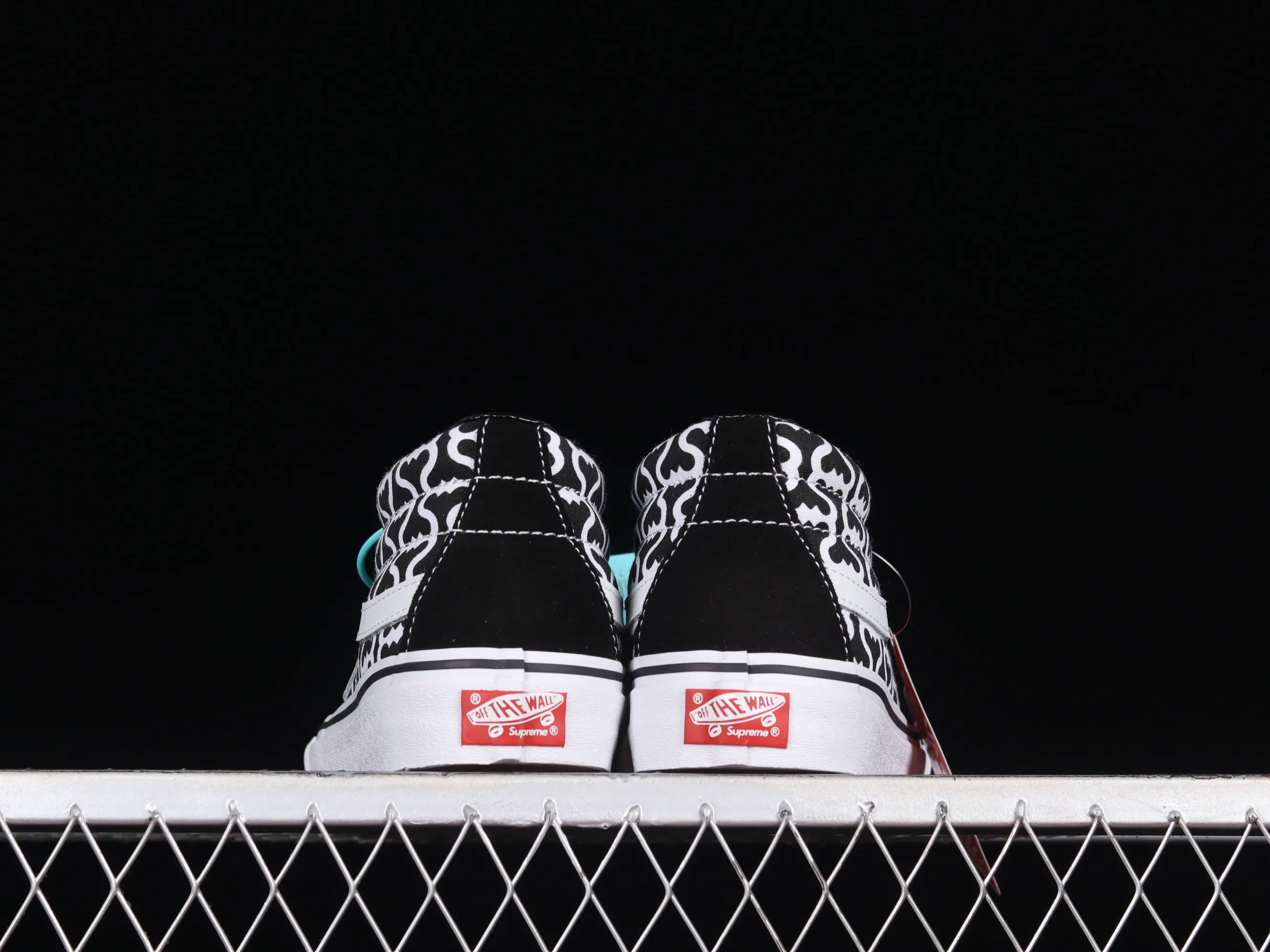 All categories Vans Vans series Vans Mid Vans China Vans Sk8-Hi Pro Vans professional skateboard series high-top sneakers VN0A5KS15XH